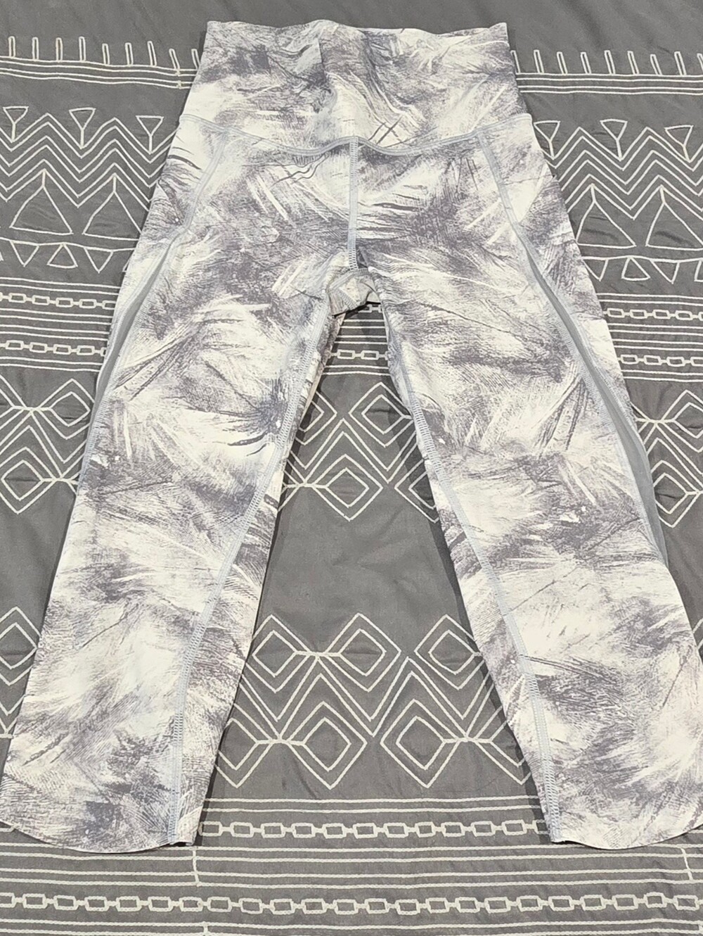 Lululemon Pace Perfect Crop Leggings Size 4
